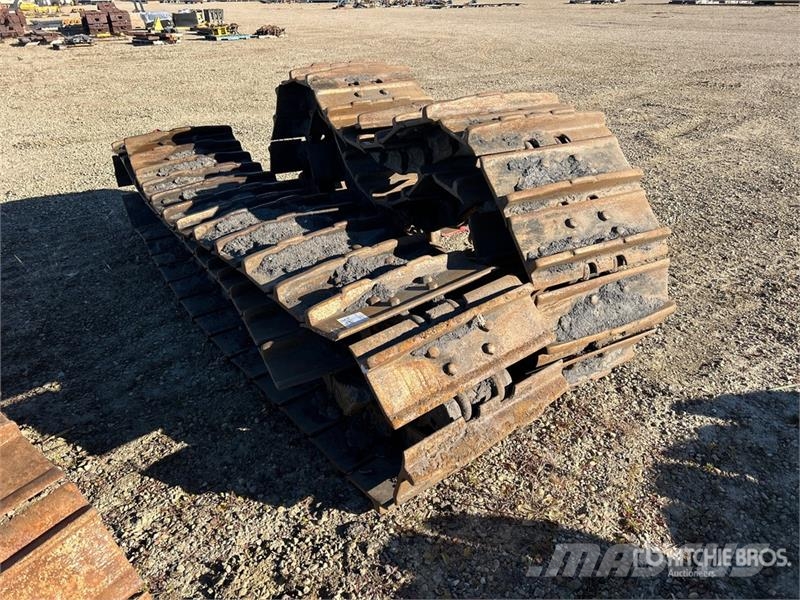 Crawler Tractor Tracks - Fits D8T Andre komponenter