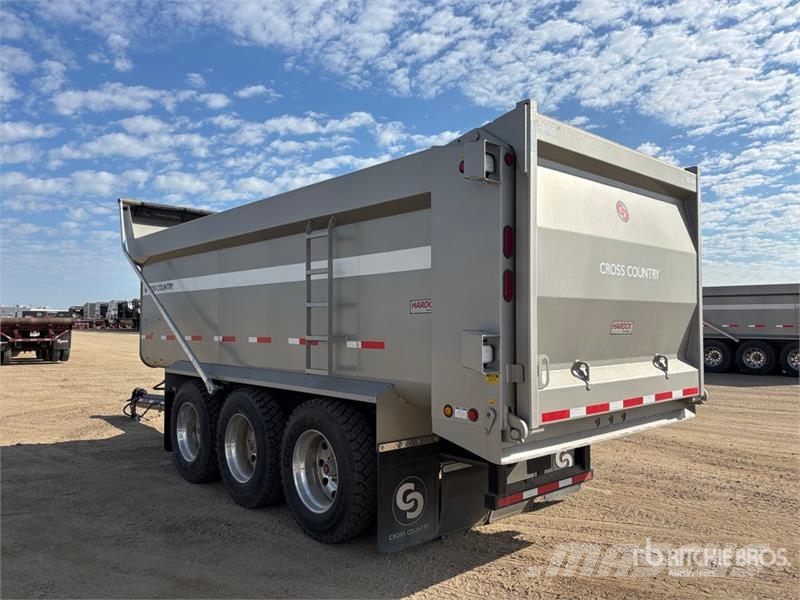 Cross Country 21 ft Tri/A Pup Dump Trailer (Unused Bañera