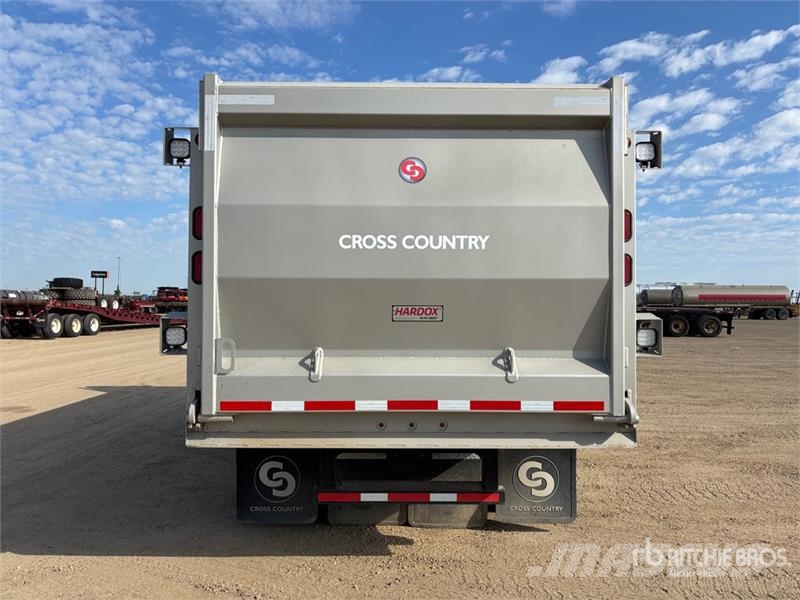 Cross Country 21 ft Tri/A Pup Dump Trailer (Unused Bañera