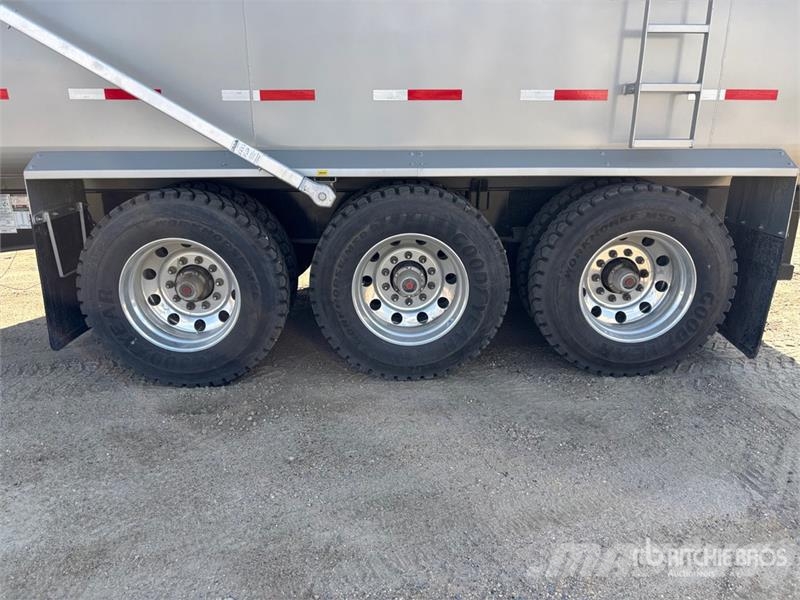 Cross Country 21 ft Tri/A Pup Dump Trailer (Unused Remorque benne