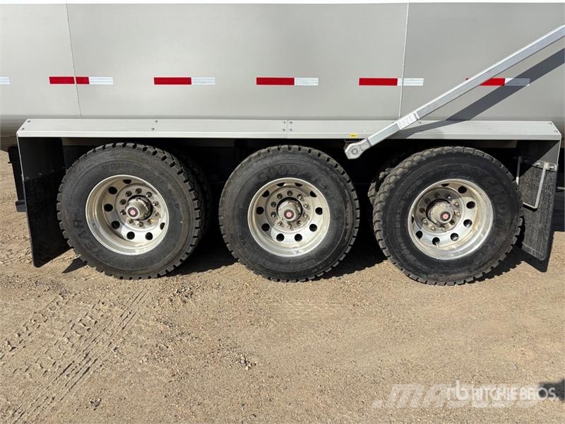 Cross Country 21 ft Tri/A Pup Dump Trailer (Unused Remorque benne