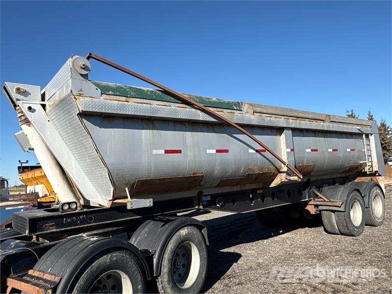  Cross Country 26 ft Quad/A Turntable Pup End Dump  Savivartės priekabos