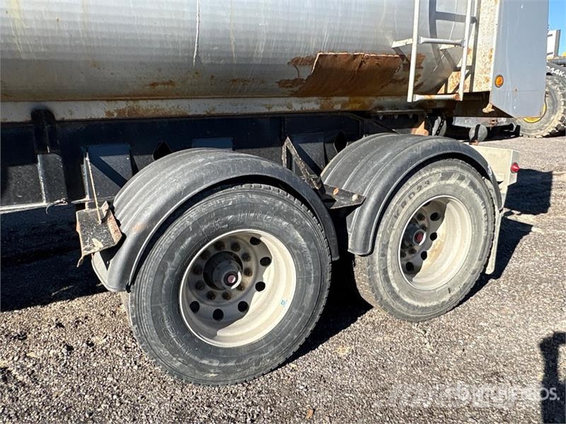  Cross Country 26 ft Quad/A Turntable Pup End Dump  Savivartės priekabos