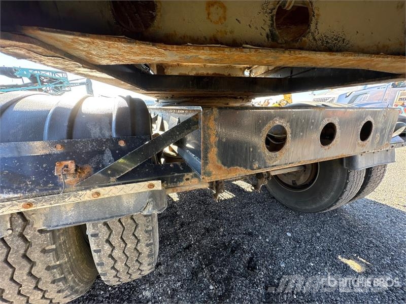  Cross Country 26 ft Quad/A Turntable Pup End Dump  Savivartės priekabos