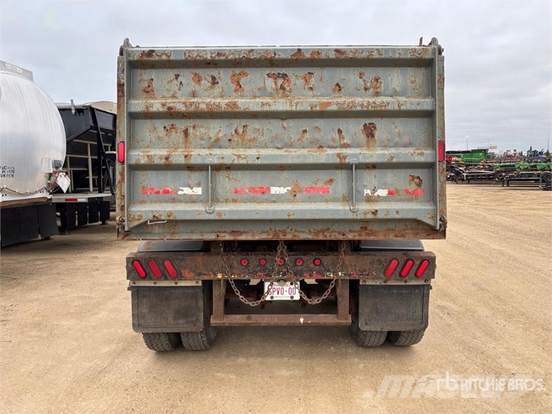 Cross Country 27 ft Quad/A End Dump Trailer Самоскиди