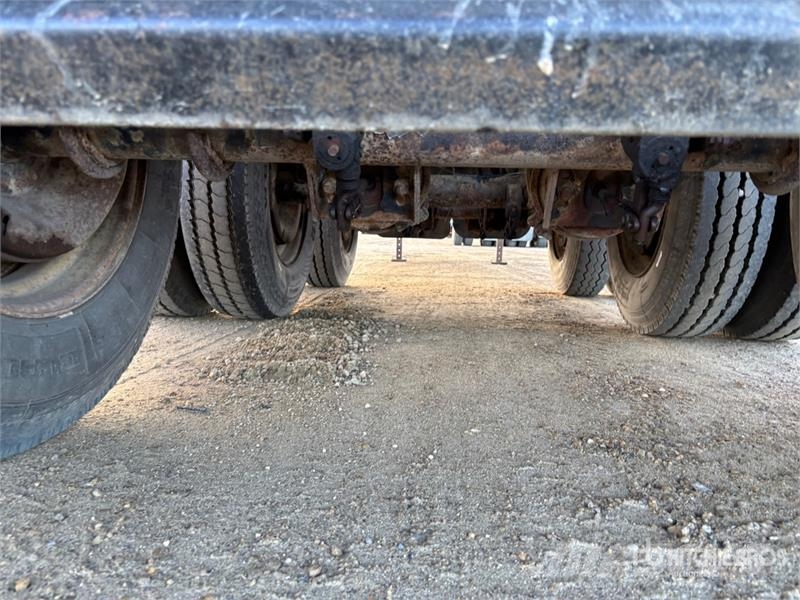  Cross Country 33 ft Tri/A End Dump Trailer Remorque benne