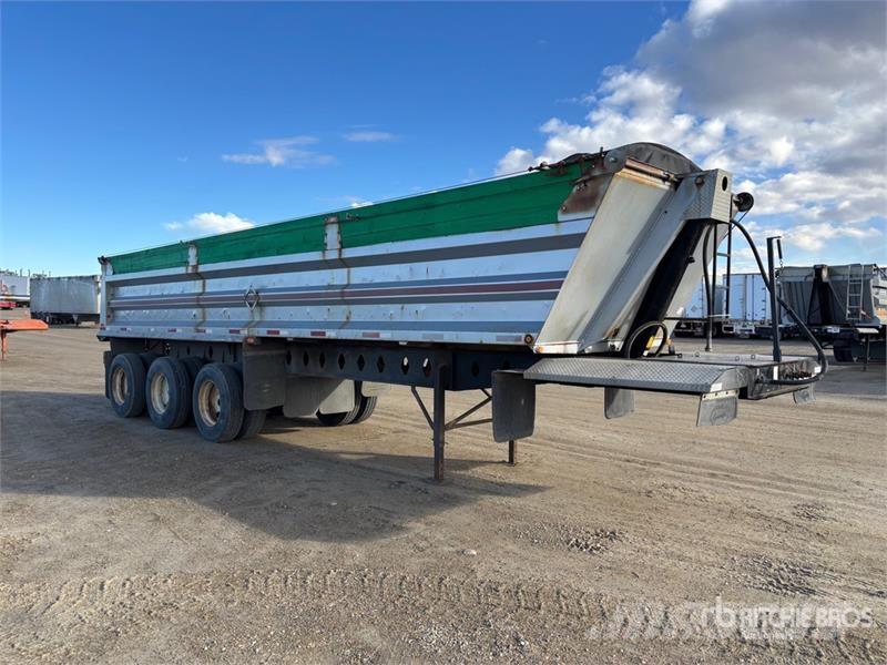  Cross Country 33 ft Tri/A End Dump Trailer Remorque benne