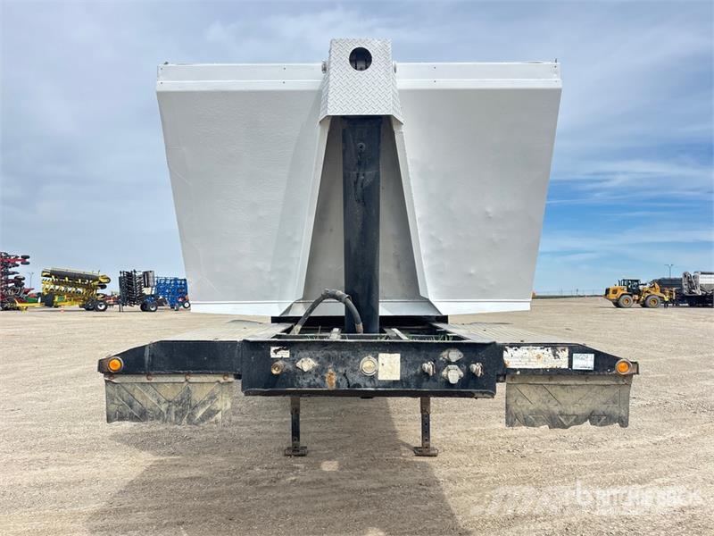  Cross Country 33 ft Tri/A End Dump Trailer Самоскиди