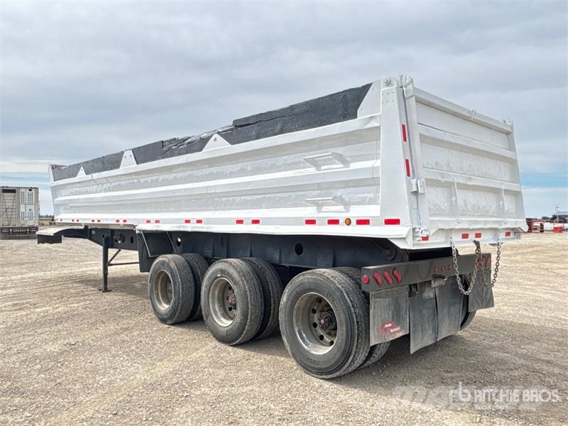  Cross Country 33 ft Tri/A End Dump Trailer Самоскиди