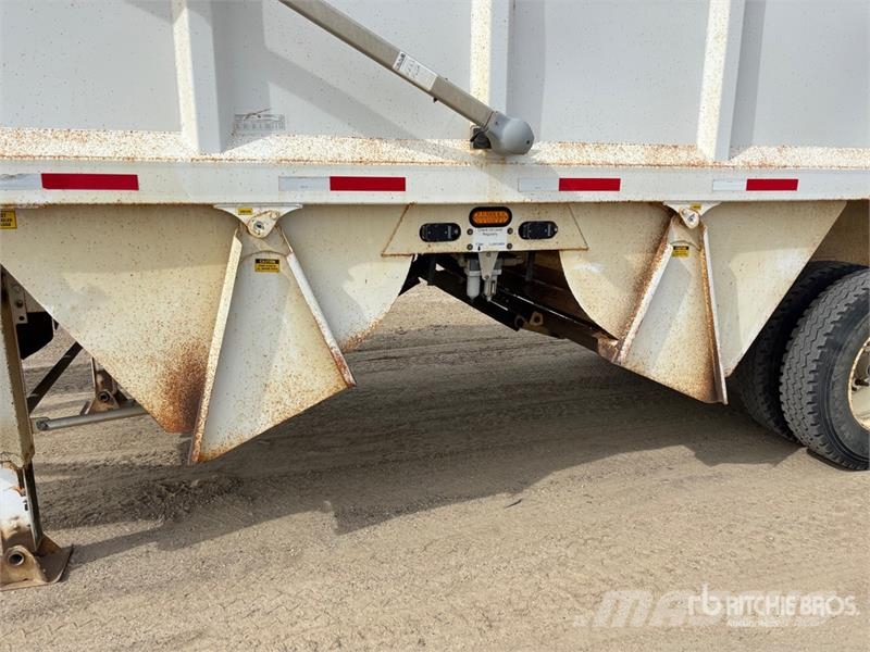 Cross Country 38 ft Tri/A Belly Dump Trailer Самоскиди