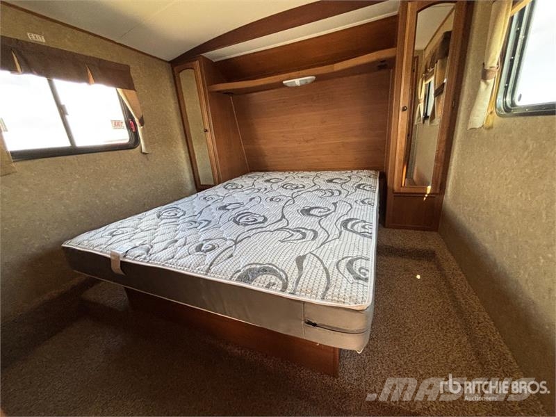  Crossroads Sunset Trail 270BH 27 ft T/A Travel Tra Інші причепи