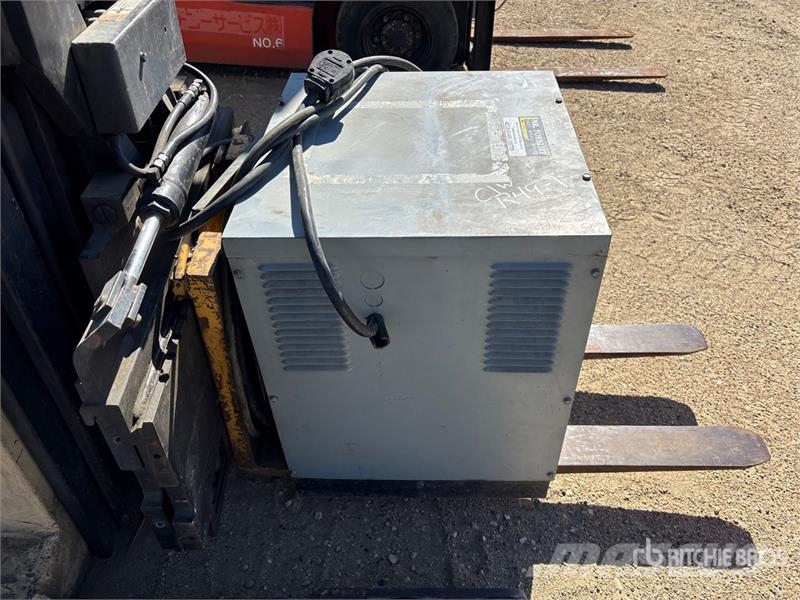 Crown RR3020-45 4500 lb Reach Truck Viljuškari sa pomičnim stupom