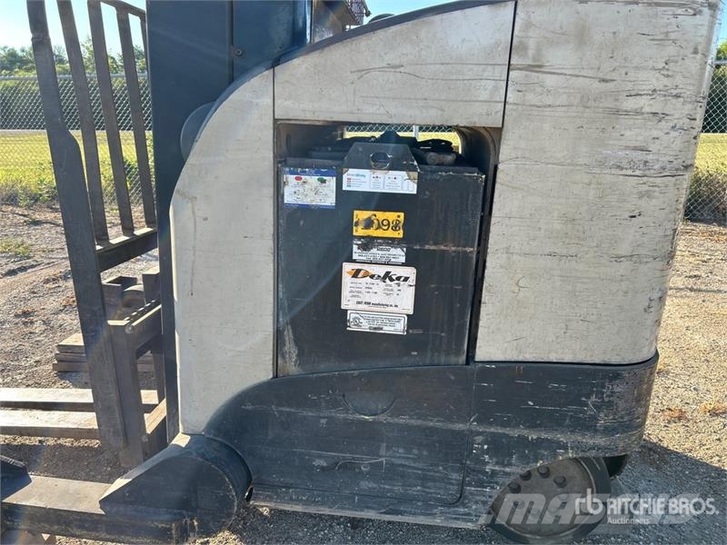 Crown RR5725-45 4500 lb Electric Forklift Електрически вилични кари-повдигачи