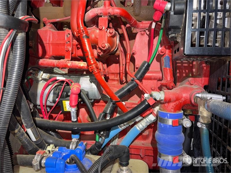 Cummins C100D2RE 100 kW Mobile Generator Set Dízel áramfejlesztők