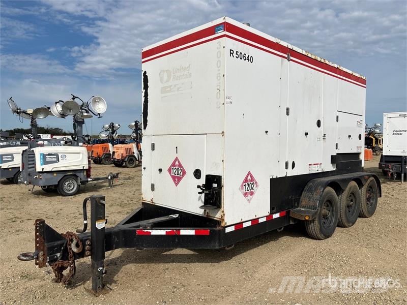 Cummins C300D6R-1514783 300 kW Mobile Generator Set 디젤 발전기