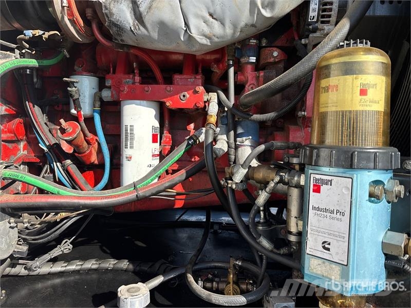 Cummins C300D6R-1514783 300 kW Mobile Generator Set Dyzeliniai generatoriai