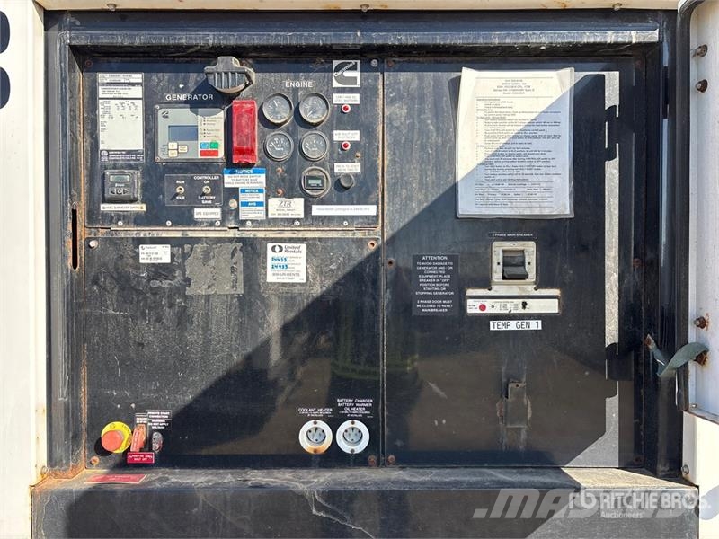 Cummins C300D6R-1514783 300 kW Mobile Generator Set Dyzeliniai generatoriai