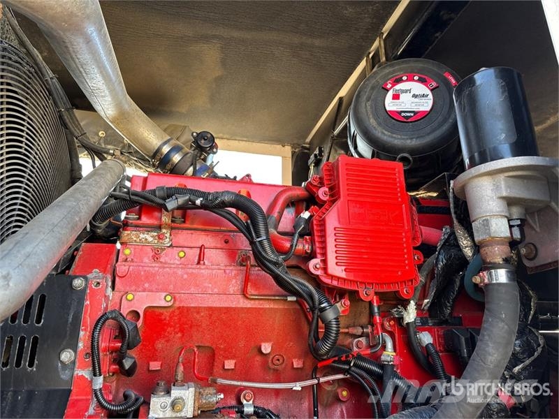 Cummins C300D6R-1514783 300 kW Mobile Generator Set Dyzeliniai generatoriai