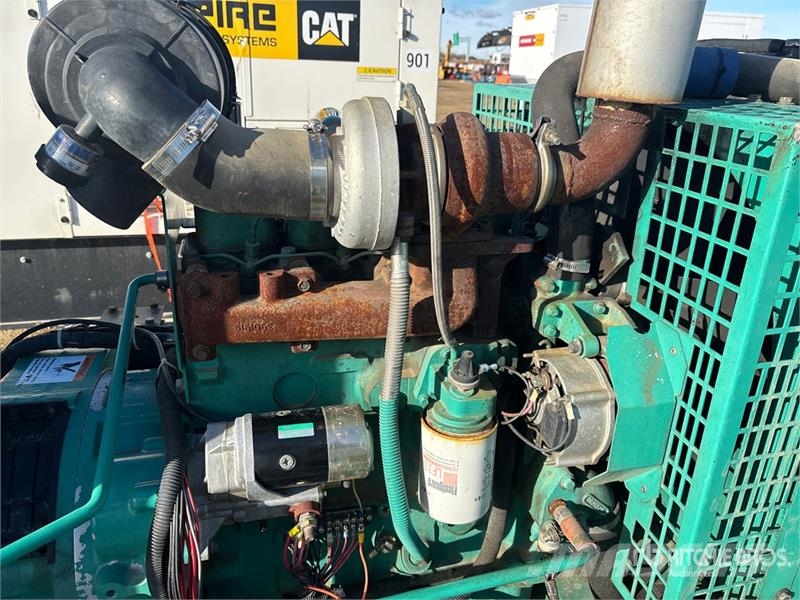 Cummins DGCB-4488393 60 kW Skid-Mounted Generator Set Diiselgeneraatorid