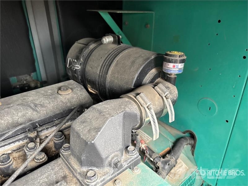 Cummins DGGD - 5696225 35 kW Skid-Mounted Generator Set مولدات ديزل