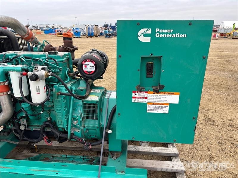 Cummins DSFAD-7573627 60 kW Skid-Mounted Generator Set Diesel Generatoren
