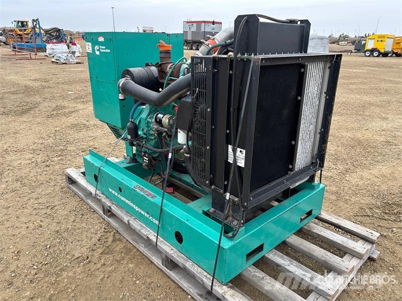 Cummins DSFAD-7573627 60 kW Skid-Mounted Generator Set Diesel Generatoren