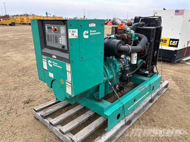 Cummins DSFAD-7573627 60 kW Skid-Mounted Generator Set Diesel Generatoren