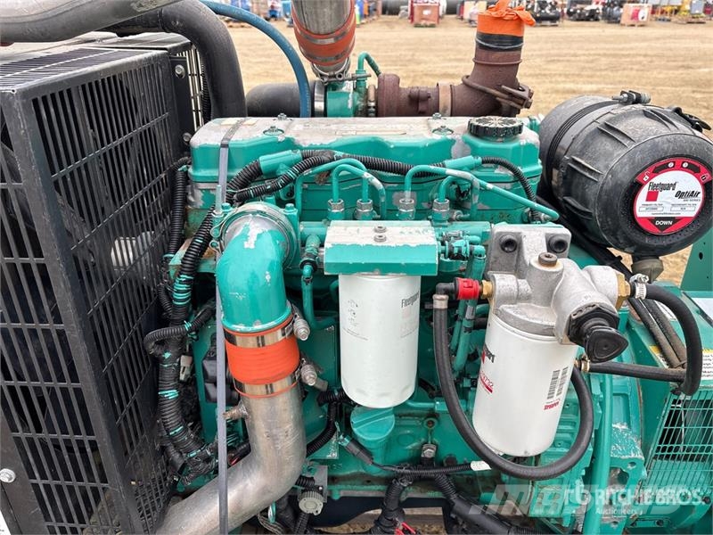 Cummins DSFAD-7573627 60 kW Skid-Mounted Generator Set Diesel Generatoren