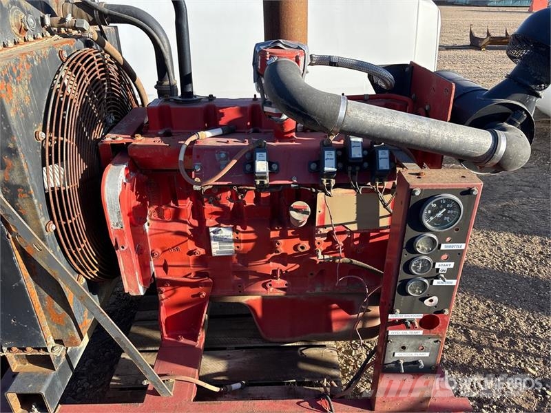 Cummins G8.3 Engine (Inoperable) Motori