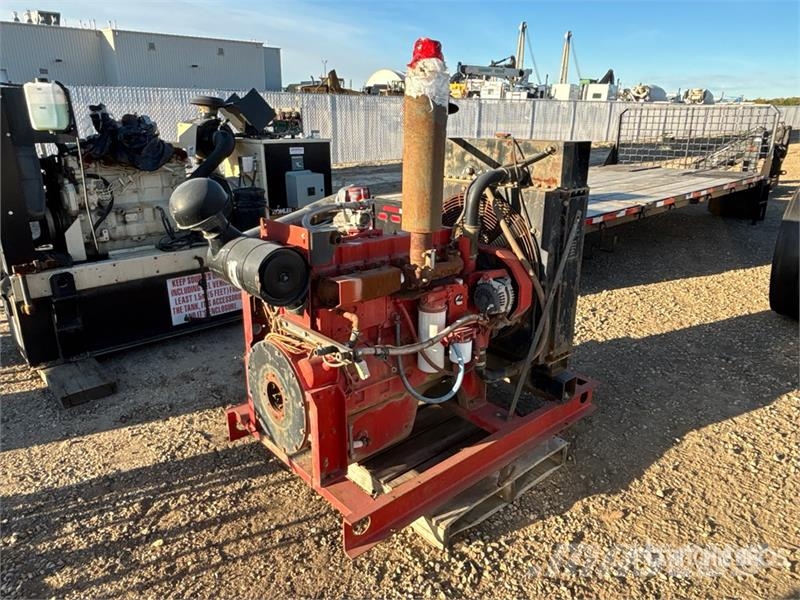 Cummins G8.3 Engine (Inoperable) Motori