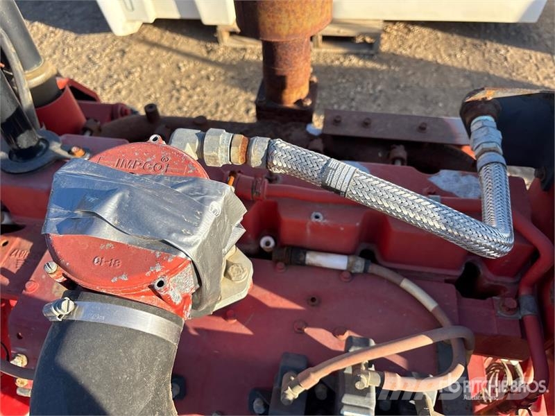 Cummins G8.3 Engine (Inoperable) Motori