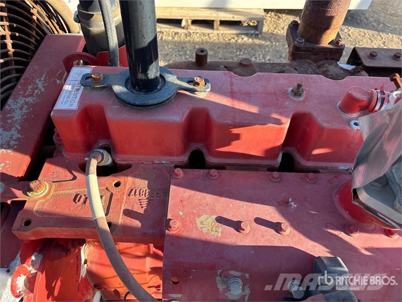 Cummins G8.3 Engine (Inoperable) Motori