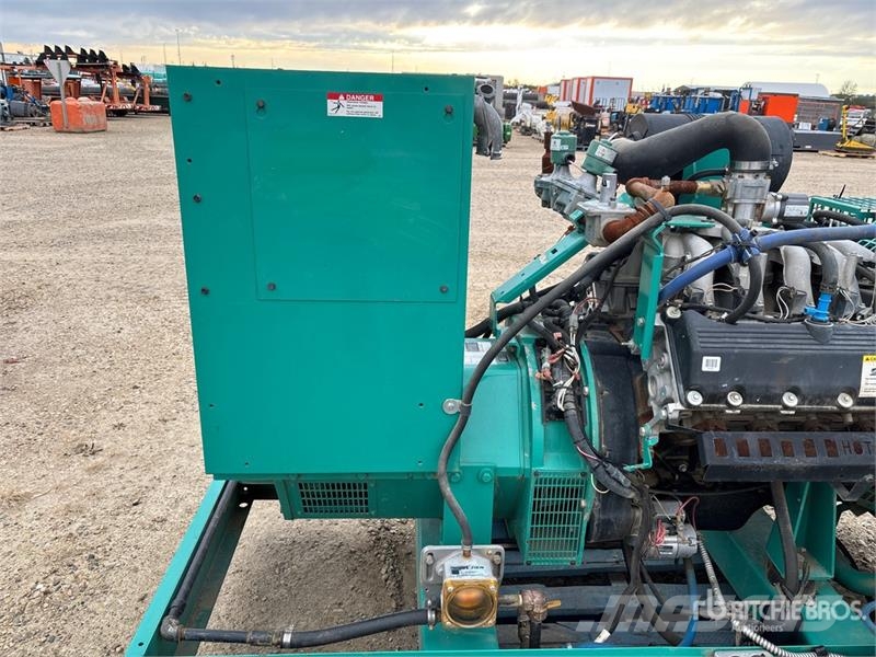 Cummins GGHE-7062328 60 kW Skid-Mounted Generator Set Dīzeļģeneratori