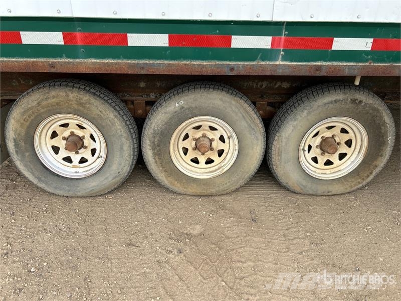 Custom Built 22 ft x 11 ft Portable Tri/A Washcar معدات البناء - غير ذلك