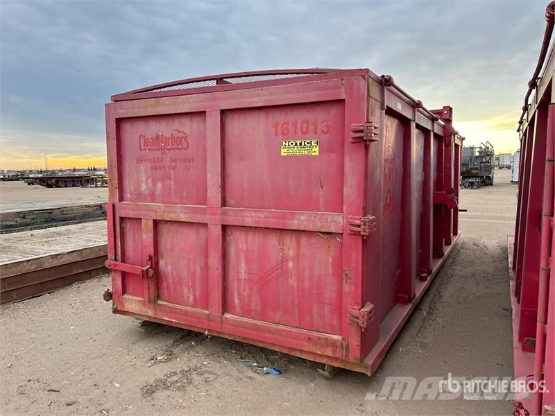 Custom Built 28 m3 8 ft x 22 ft Skid Mounted Waste Outros Florestal