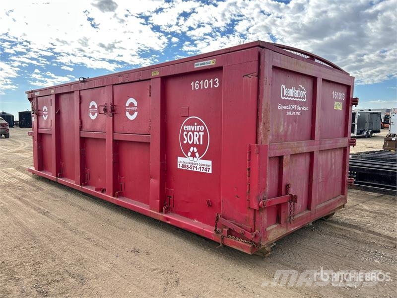 Custom Built 28 m3 8 ft x 22 ft Skid Mounted Waste Sonstige Baumaschinen