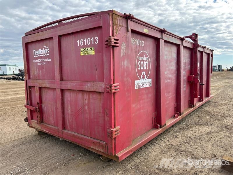 Custom Built 28 m3 8 ft x 22 ft Skid Mounted Waste Sonstige Baumaschinen