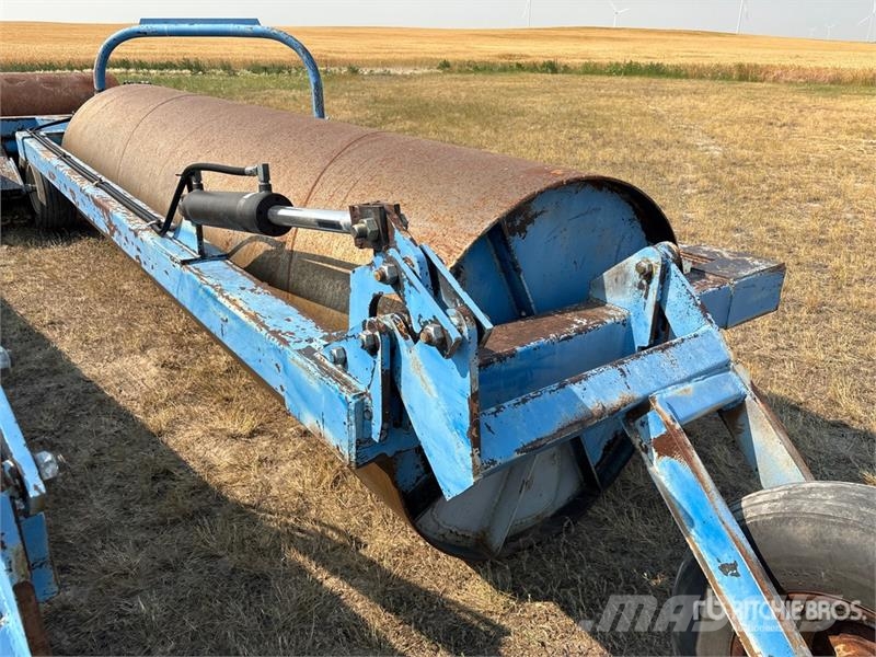 Custom Built 41 ft Land Roller Rouleau