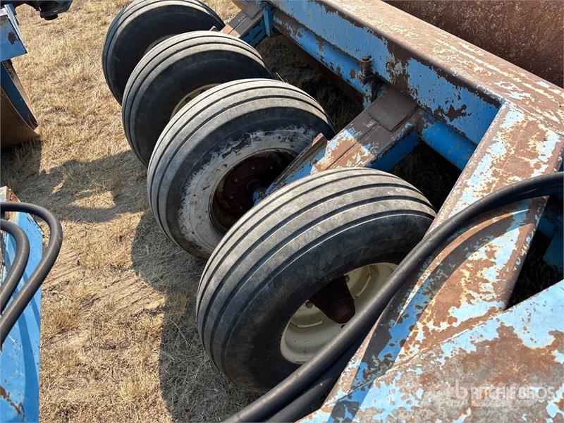 Custom Built 41 ft Land Roller Rouleau