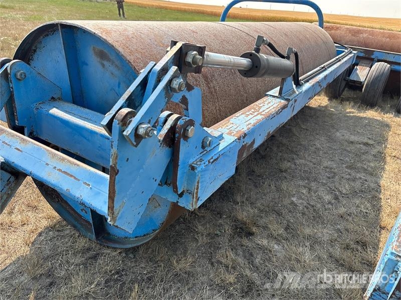 Custom Built 41 ft Land Roller Rouleau