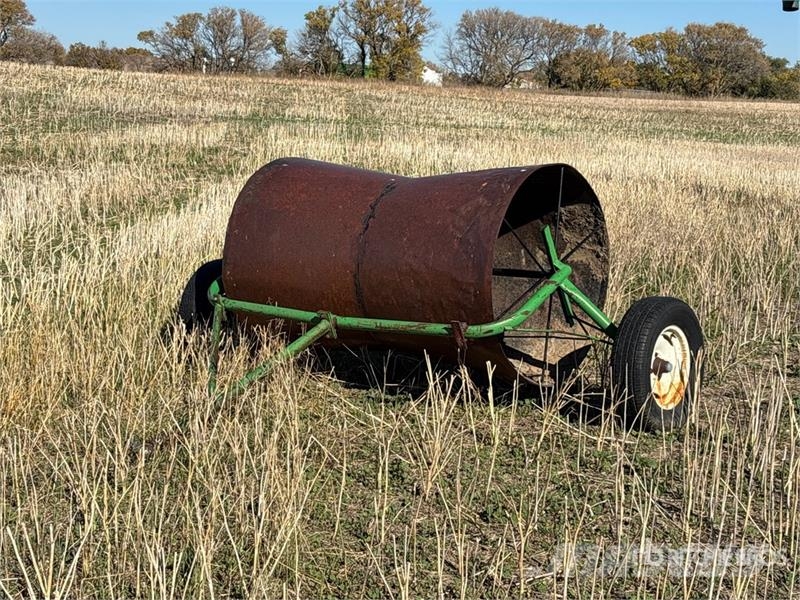 Custom Built 6 ft Swath Roller معدات حصد