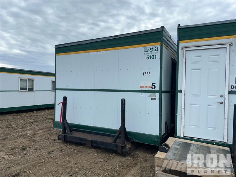  Custom Structures 60 ft x 12 ft Skid-Mounted Mobil Будівельні бараки
