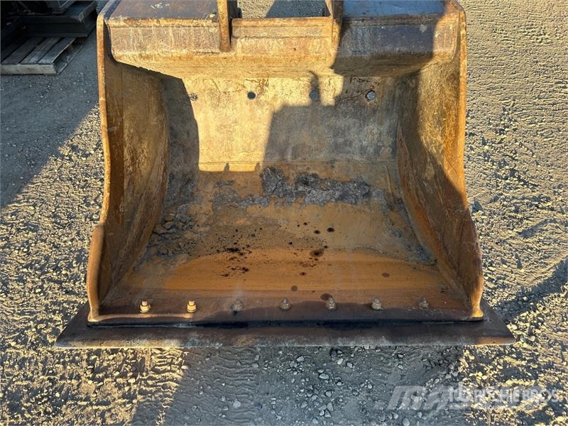 CWS 66 in Q/C Excavator Bucket - Fits Komatsu PC300LC- Bakken