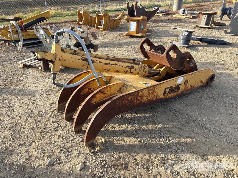 CWS Excavator Thumb - Fits John Deere 330 دلاء