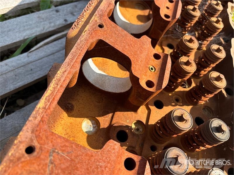 Cylinder Head - Fits Cat Andre komponenter