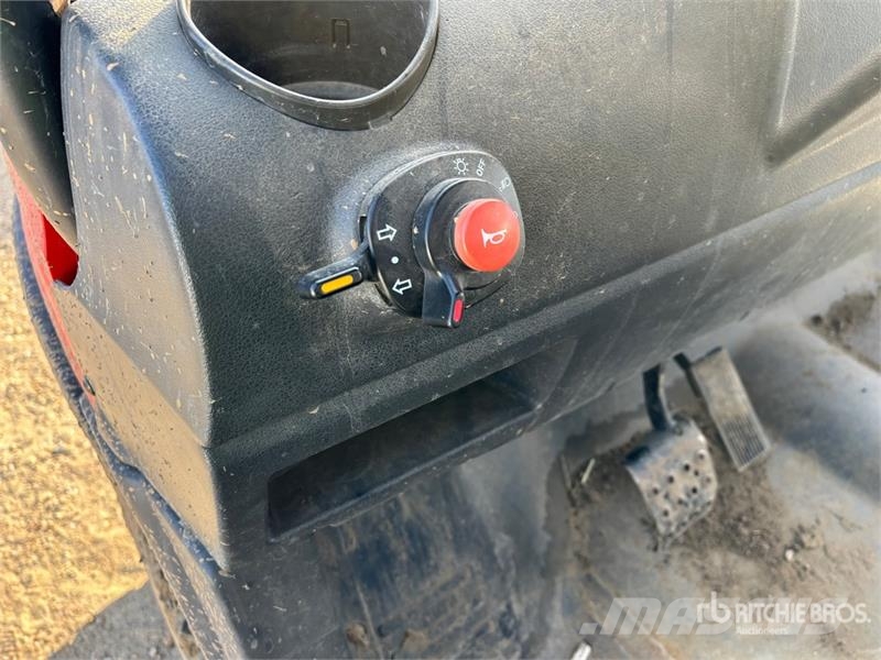  Daedong Mechron 2200 4x4 Utility Vehicle ماكينات منفعة عامة