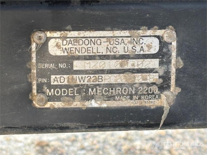  Daedong Mechron 2200 4x4 Utility Vehicle ماكينات منفعة عامة