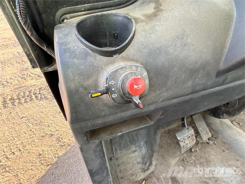  Daedong Mechron 2200 4x4 Utility Vehicle ماكينات منفعة عامة