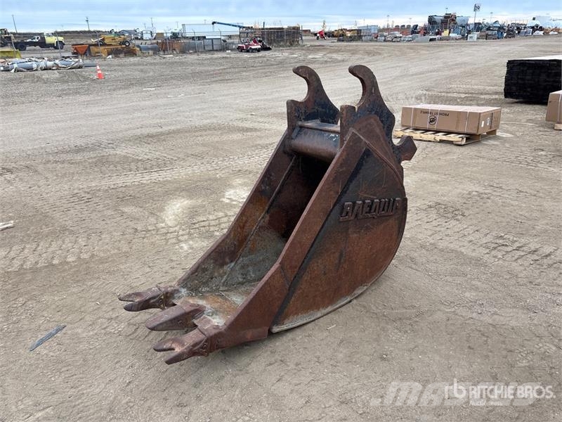 DaeQuip 24 in Digging Excavator Bucket دلاء