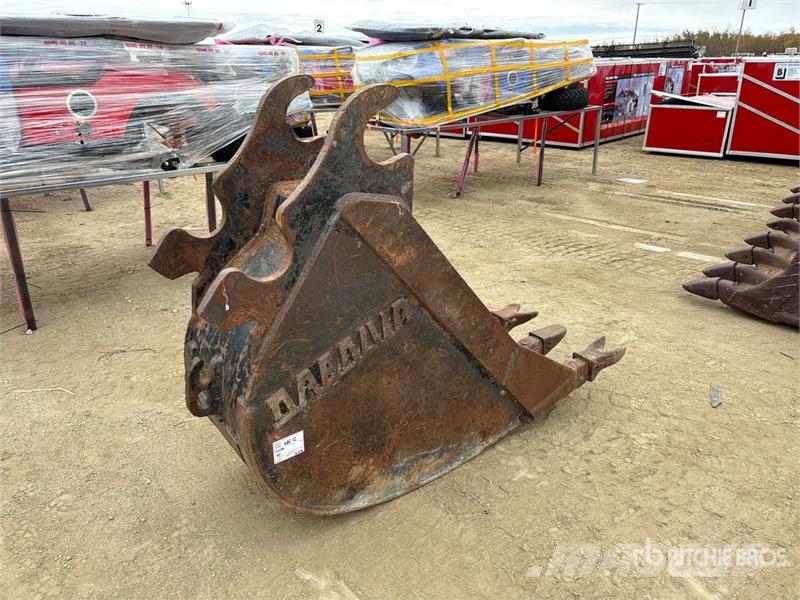 DaeQuip 24 in Digging Excavator Bucket دلاء